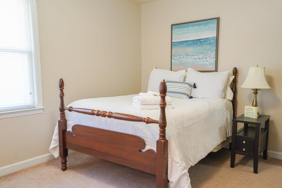 2Br Pet Friendly Home In Sneads Ferry With Parking Exterior foto