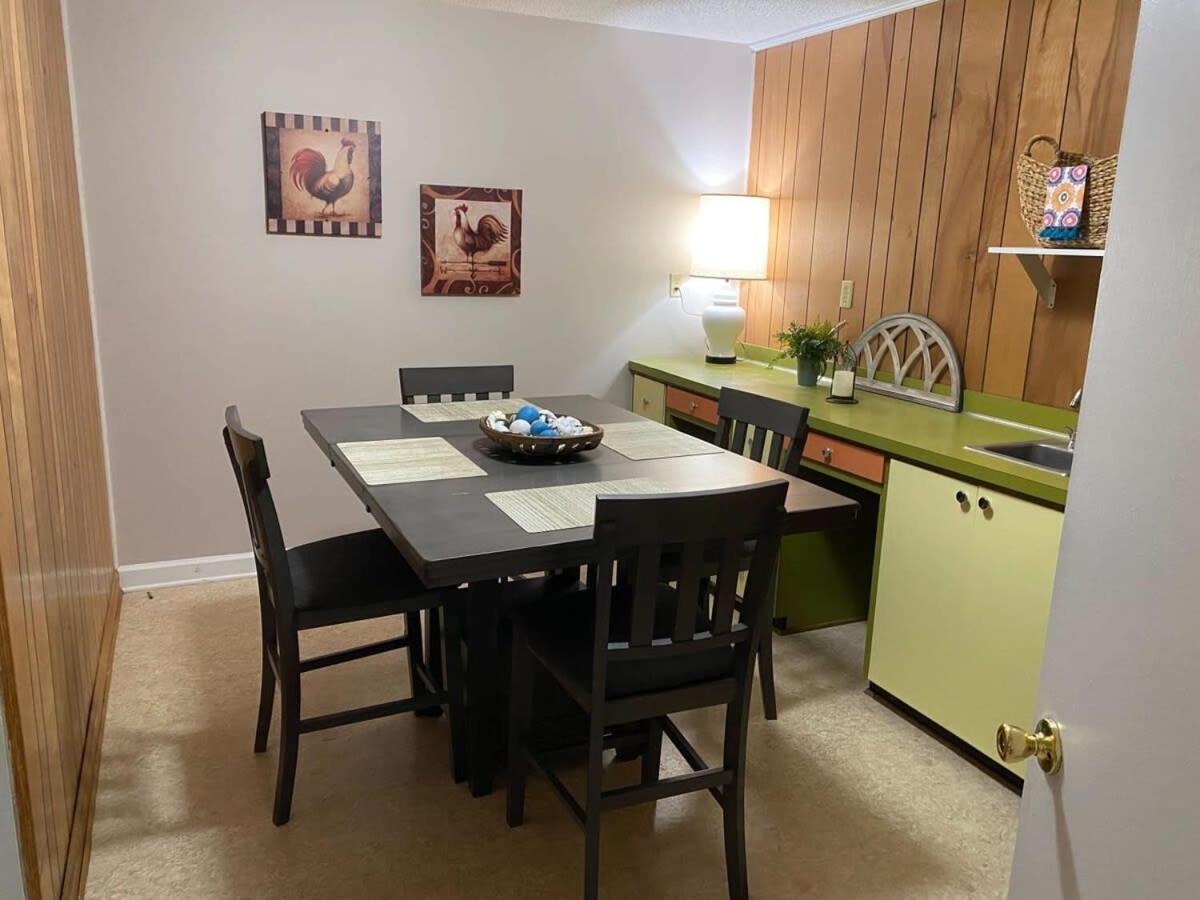 2Br Pet Friendly Home In Sneads Ferry With Parking Exterior foto