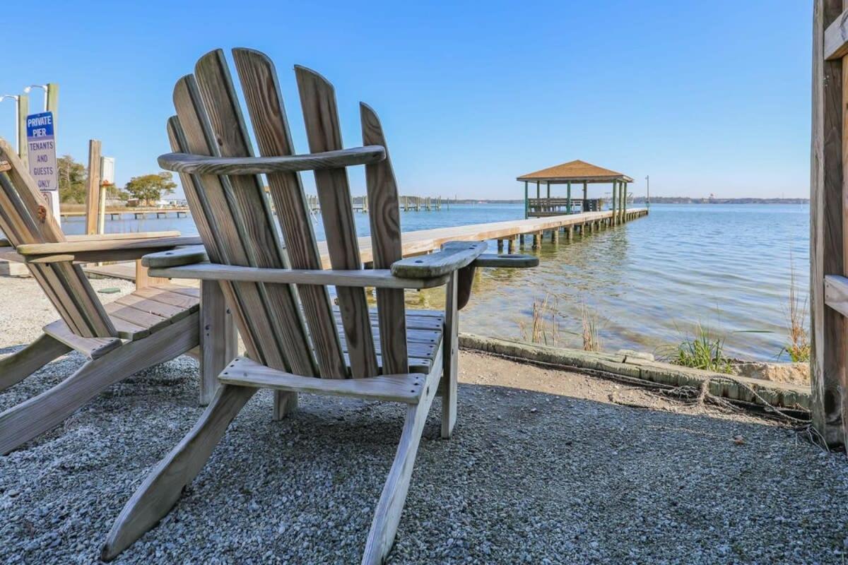 2Br Pet Friendly Home In Sneads Ferry With Parking Exterior foto